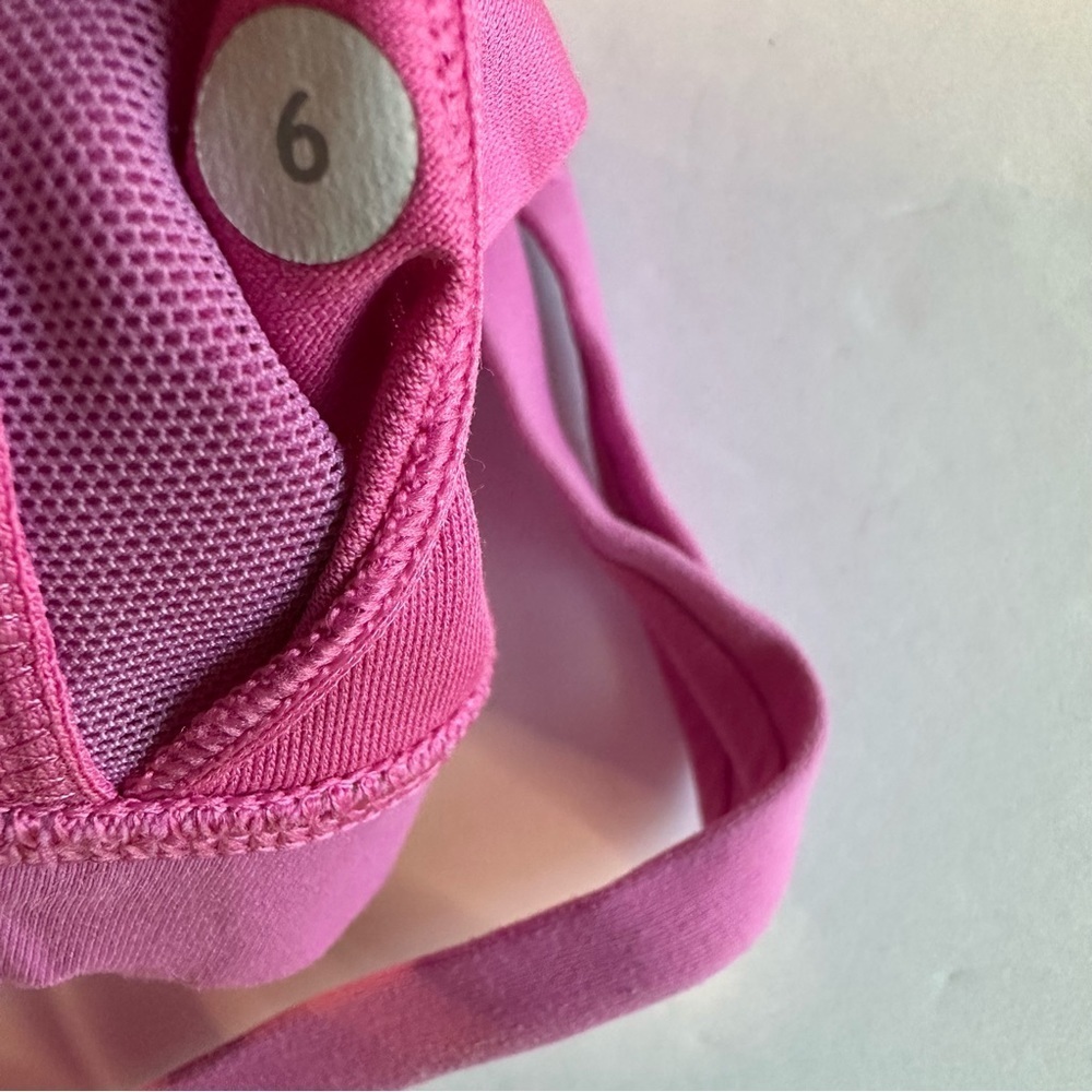 Lululemon Sz 6 Pink Strappy Yoga Bra - Picture 4 of 4